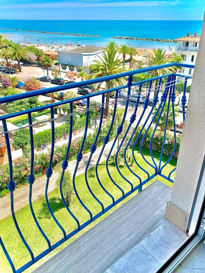 Hotel Ambassador グロッタンマーレ エクステリア 写真