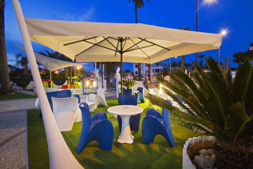 Hotel Ambassador グロッタンマーレ エクステリア 写真